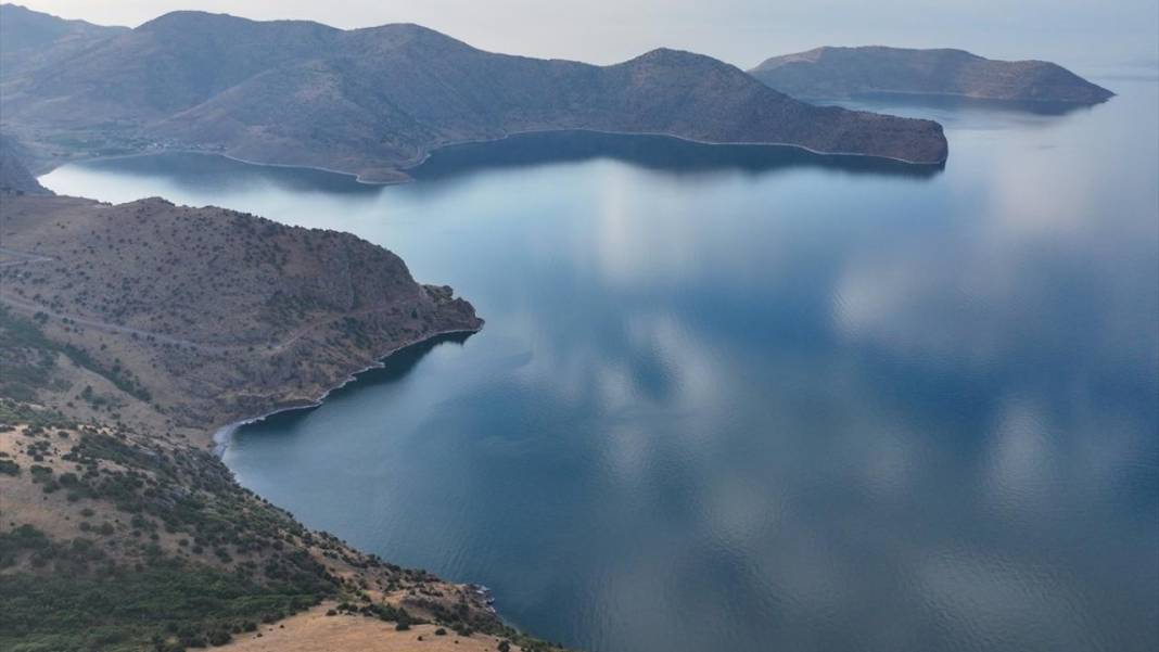 Van Gölü Deveboynu Yarımadası milli park ilan edildi 7