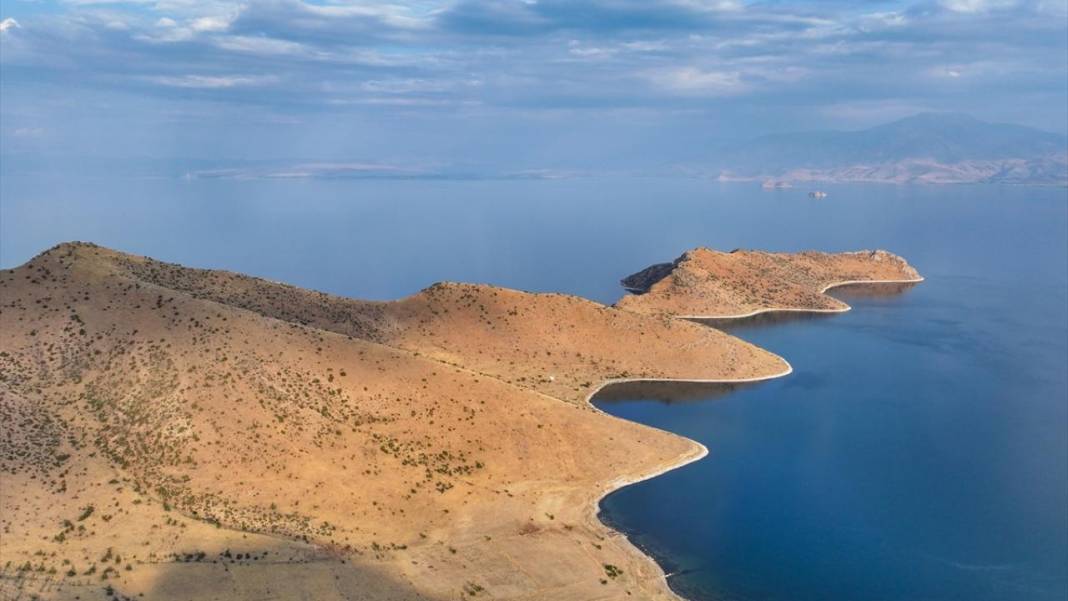 Van Gölü Deveboynu Yarımadası milli park ilan edildi 8