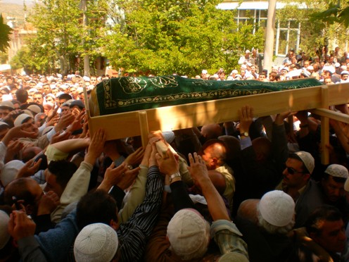 Ali İhsan Tola Ağabey dualarla uğurlandı 10