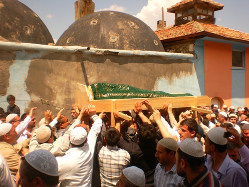 Ali İhsan Tola Ağabey dualarla uğurlandı 13