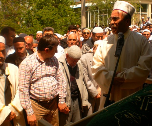 Ali İhsan Tola Ağabey dualarla uğurlandı 6