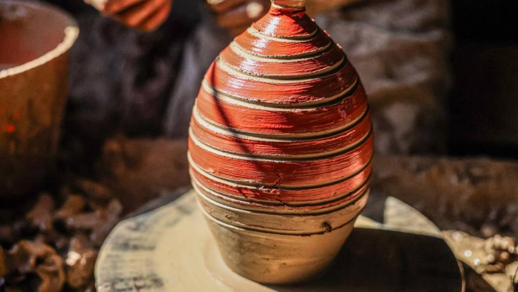 Suriye'de 19 yaşındaki genç çömlekçi kültürel mirası geleceğe taşıyor 9