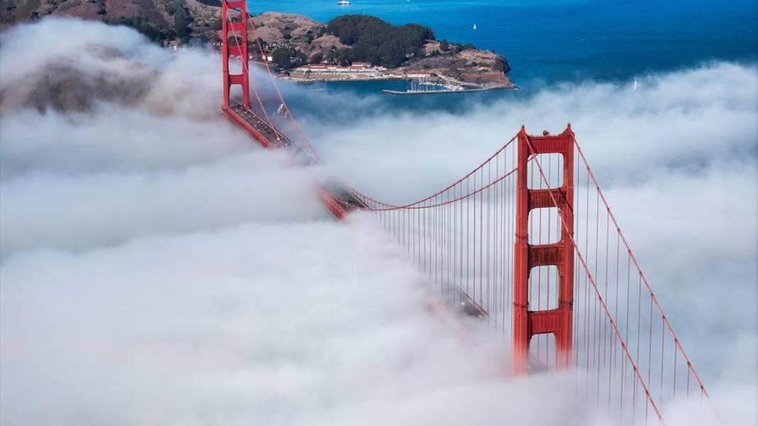 Golden Gate Köprüsü sisle kaplandı 10