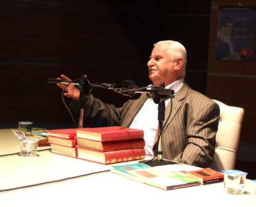 Gaziantep'te Çantacı Necmi İlgen Konferansı 3