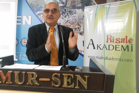 Said Nursi ve Namık Kemal konferansı 12