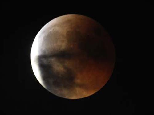 Dünya ay tutulmasını izledi 8