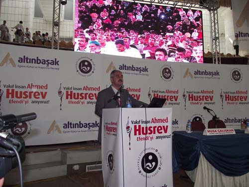 Hüsrev Efendi, Nur talebelerine tanıtıldı 12