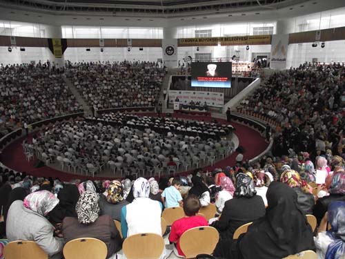 Hüsrev Efendi, Nur talebelerine tanıtıldı 18