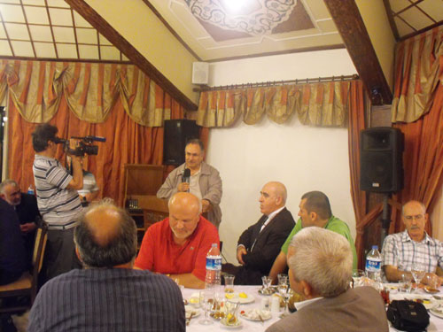 Nur talebeleri Risale Haber iftarında 100