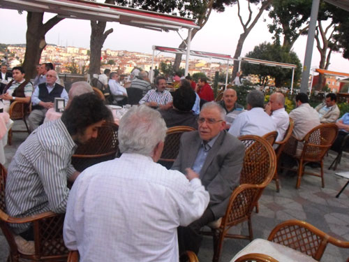 Nur talebeleri Risale Haber iftarında 31