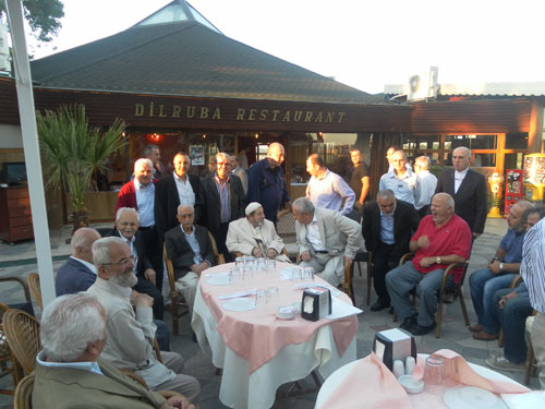Nur talebeleri Risale Haber iftarında 36