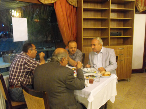 Nur talebeleri Risale Haber iftarında 63