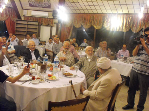 Nur talebeleri Risale Haber iftarında 89