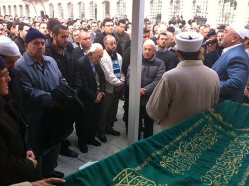 Rıdvan Güngör'ün Cenaze Namazı 12