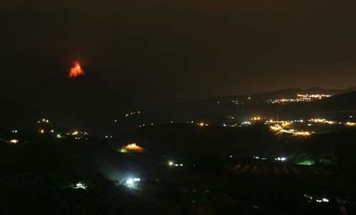 Tungurahua Yanardağı faaliyete geçti 2