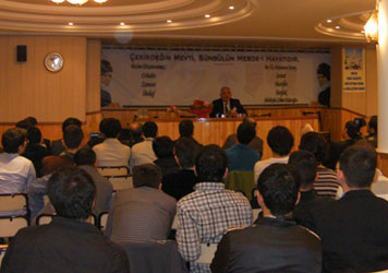 Boğaziçili öğrencilerin Bediüzzaman Konferansı