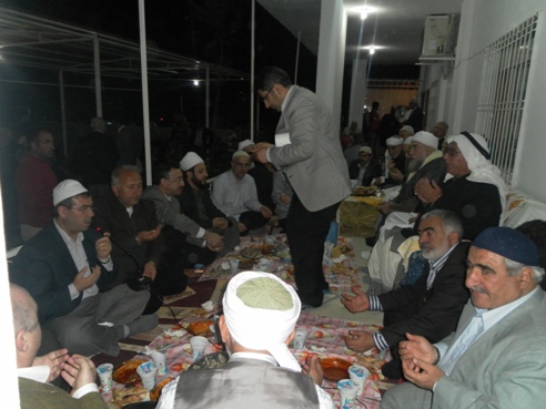 Nur talebeleri köy yemeğinde 10