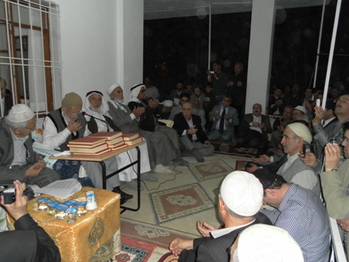 Nur talebeleri köy yemeğinde 25
