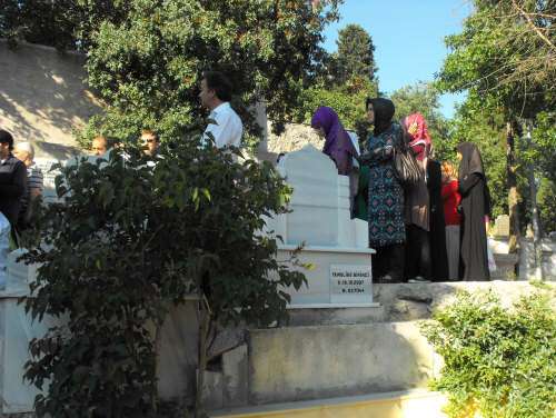 Bekir Berk'i Anma 9
