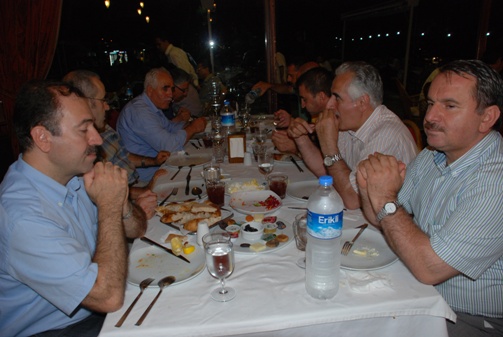 Risale Haber İstanbul iftarı 18