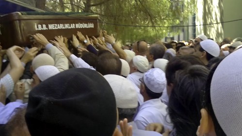 Mustafa Birlik ağabey böyle uğurlandı 4