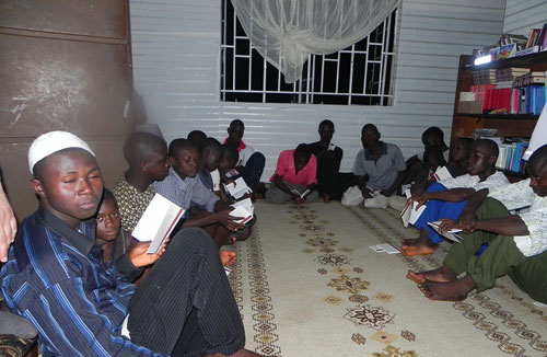 Sierra Leone'de Medresetüzzehra dersanesi 3