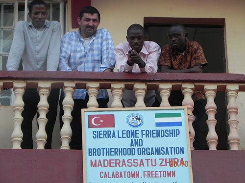 Sierra Leone'de Medresetüzzehra dersanesi 5
