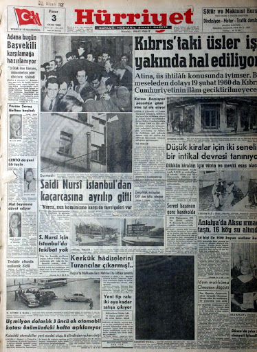 Said Nursi manşetlerin takibindeydi 25