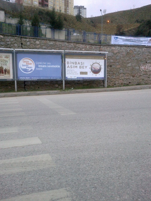 Binbaşı Asımbey Paneli Kocaeli bilboardlarında 10