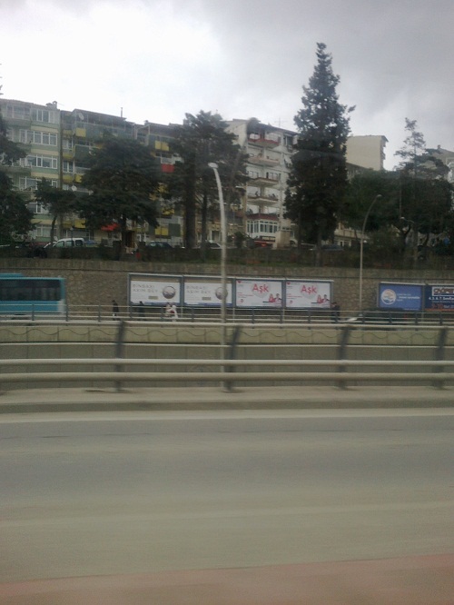 Binbaşı Asımbey Paneli Kocaeli bilboardlarında 3