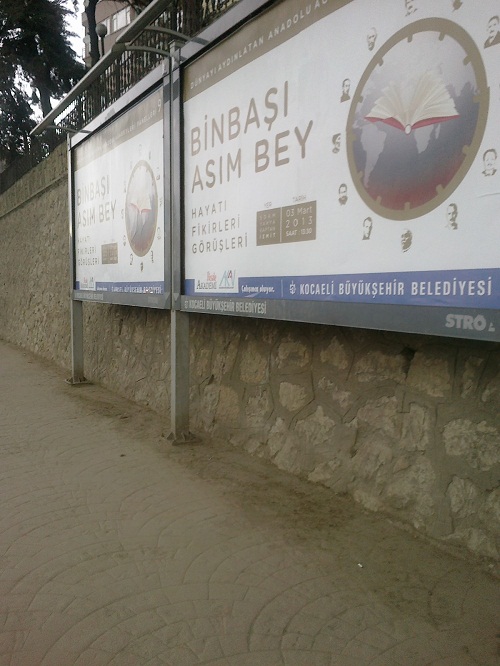 Binbaşı Asımbey Paneli Kocaeli bilboardlarında 6