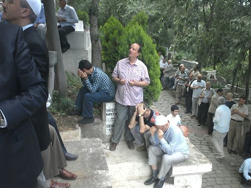 Nurettin Yaşar ağabey dualarla uğurlandı 13