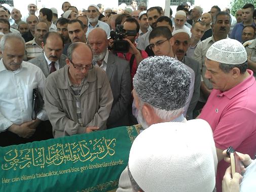 Nurettin Yaşar ağabey dualarla uğurlandı 7