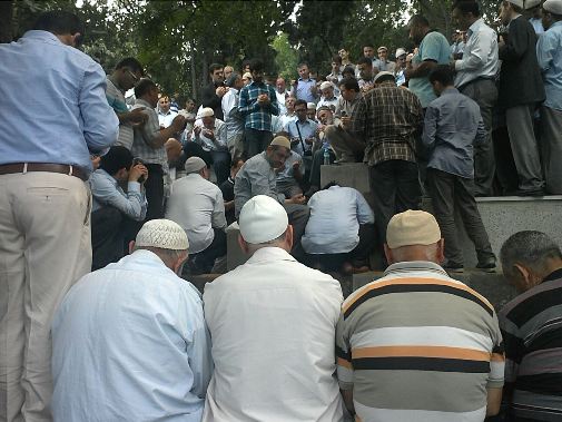 Nurettin Yaşar ağabey dualarla uğurlandı 9