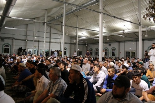 Dünyada ilk teravih 16