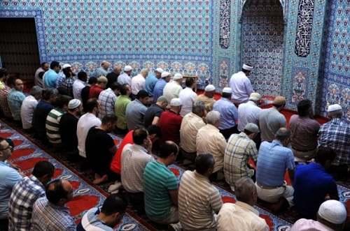 Dünyada ilk teravih 9