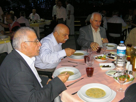 Nur cemaatleri Risale Haber iftarındaydı 20