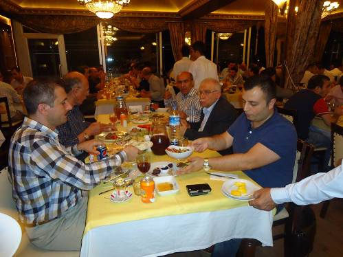 ÇARE iftarı hayırseverleri buluşturdu 5