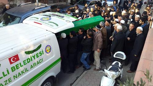 Teyp Tahir ağabey dualarla uğurlandı 2