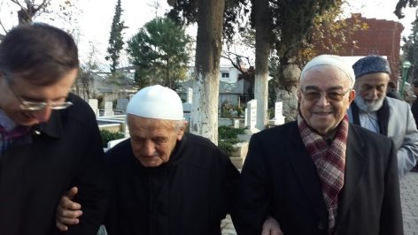 Teyp Tahir ağabey dualarla uğurlandı 21