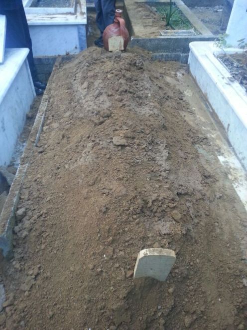 Teyp Tahir ağabey dualarla uğurlandı 29