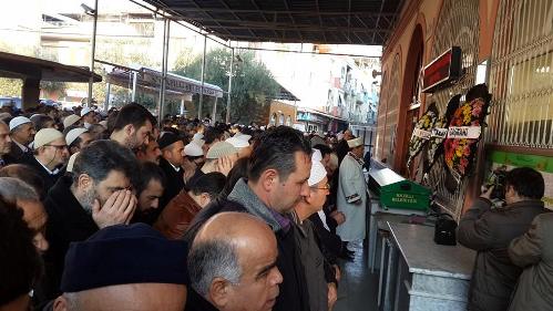 Teyp Tahir ağabey dualarla uğurlandı 4