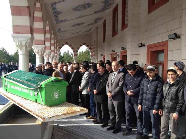 Hacı Reşid Övet ağabey dualarla uğurlandı 10