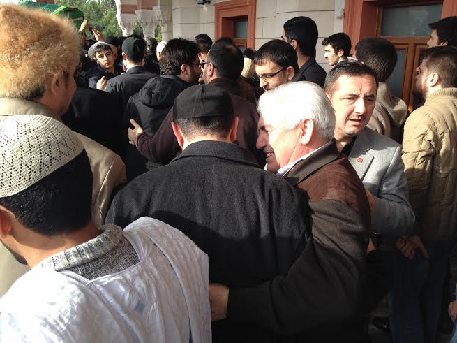 Hacı Reşid Övet ağabey dualarla uğurlandı 3