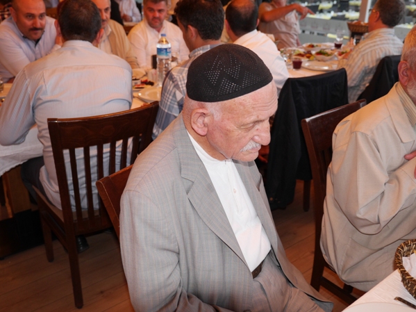 Nur cemaatleri Risale Haber iftarında-2014 11