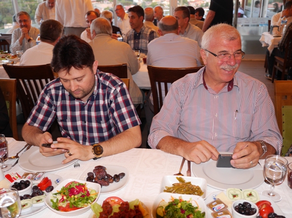 Nur cemaatleri Risale Haber iftarında-2014 33