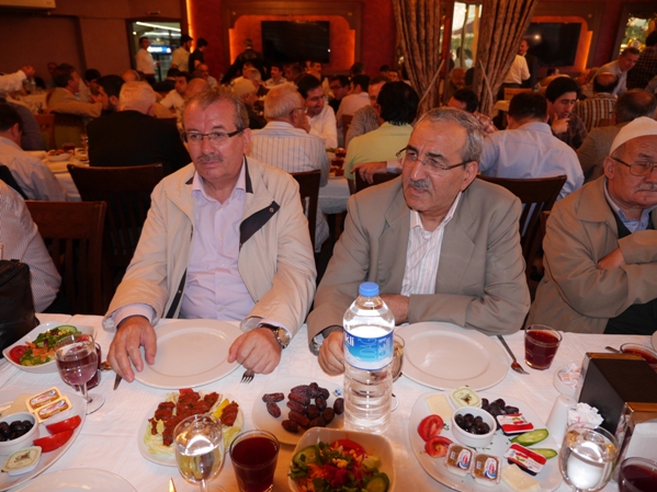 Nur cemaatleri Risale Haber iftarında-2014 35