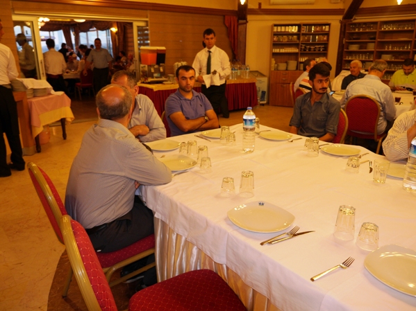 Nur cemaatleri Risale Haber iftarında-2014 37