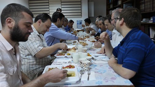Risale Akademi'de Tevhid semineri ve iftar programı 10