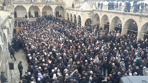 Abdülkadir Badıllı ağabey dualarla uğurlandı 2